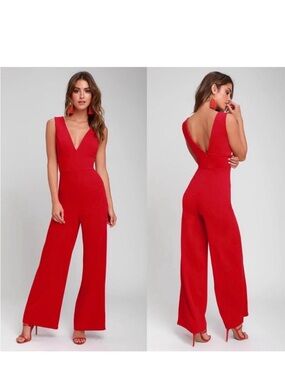 Lulu’s Red Ready for it
Sleeveless Jumpsuit
Never worn